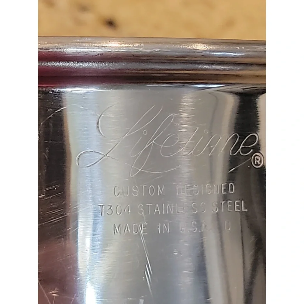 VTG T304 Lifetime 2 Quart Saucepan Stainless Steel w/Lid Approximately 7